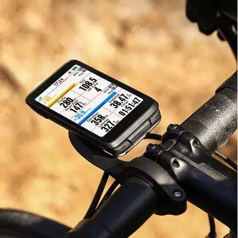 Hvorfor er en transflektiv TFT-modul ideell for utendørsskjermer